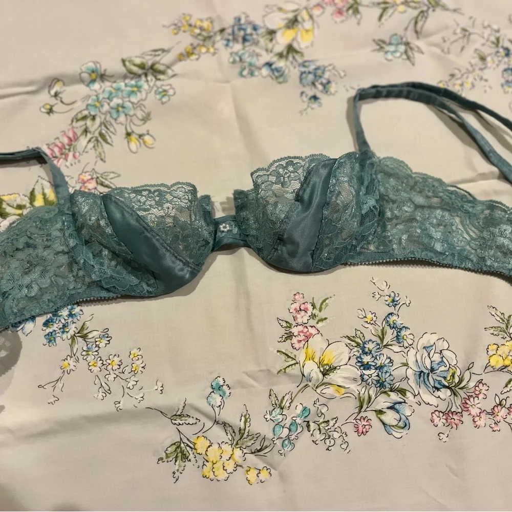 Vintage Dior Balconette bra - Picture 9 of 14